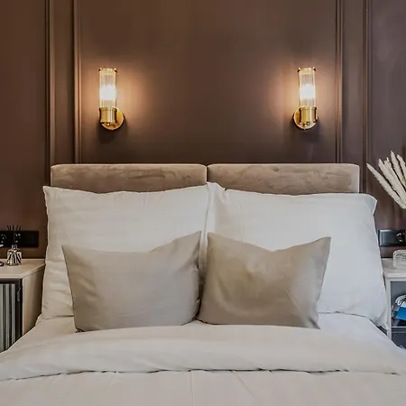 Timeless Boutique By Bqa * بودابست